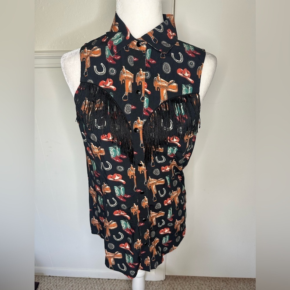 Rock and Roll Denim Conversational fringe snap top size S - Picture 2 of 8